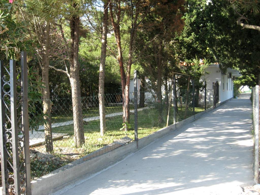Vila Branka Canj Bagian luar foto